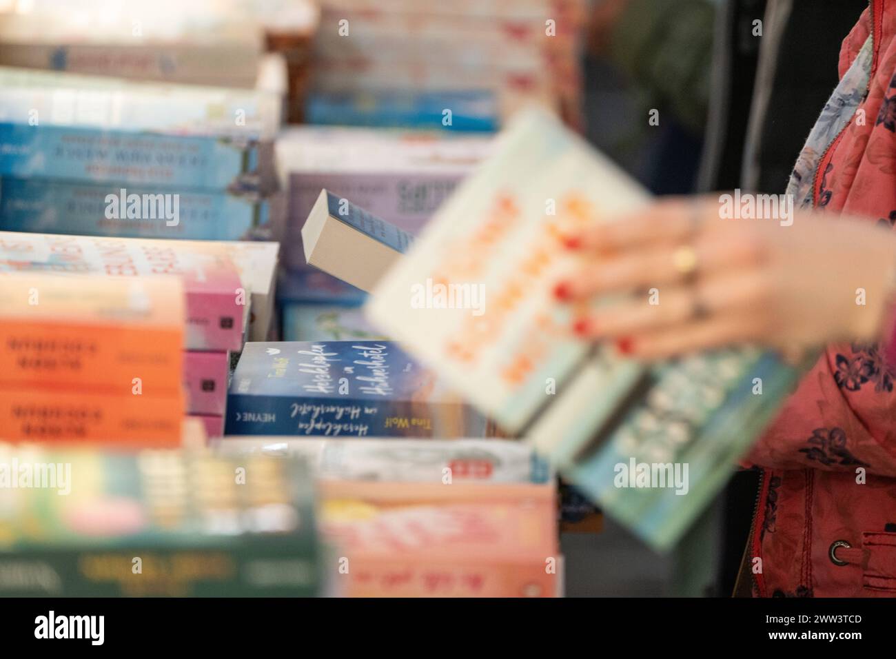 Leipziger Buchmesse 2024 Messegeschehen am Eröffnungstag Leipziger