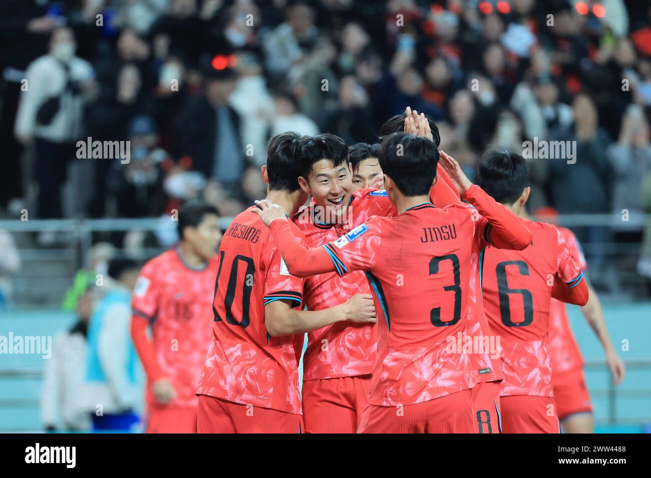 South Korea s Son Heung min Center Celebrates After Scoring His Side south-korea-s-son-heung-min-center-celebrates-after-scoring-his-side