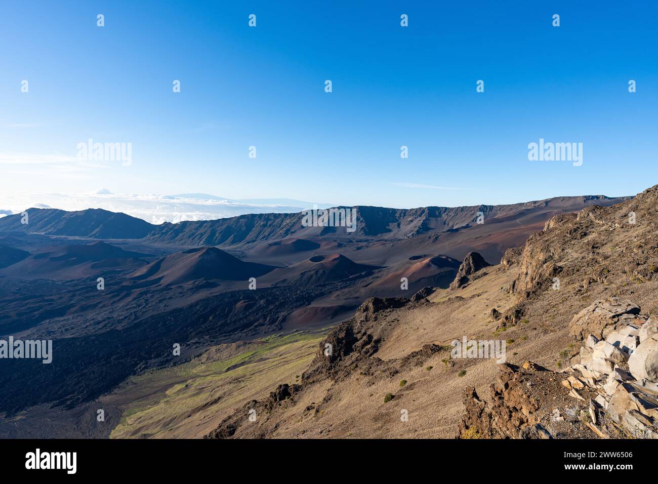 A breathtaking view of Haleakala Crater. Haleakala National Park, Maui Hawaii Stock Photo - Alamy