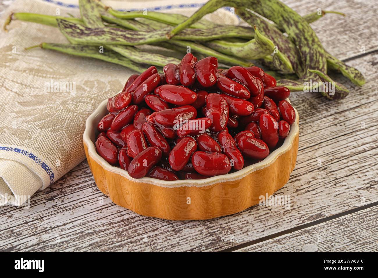 Baked red canned bean snack in the bowl Stock Photo - Alamy