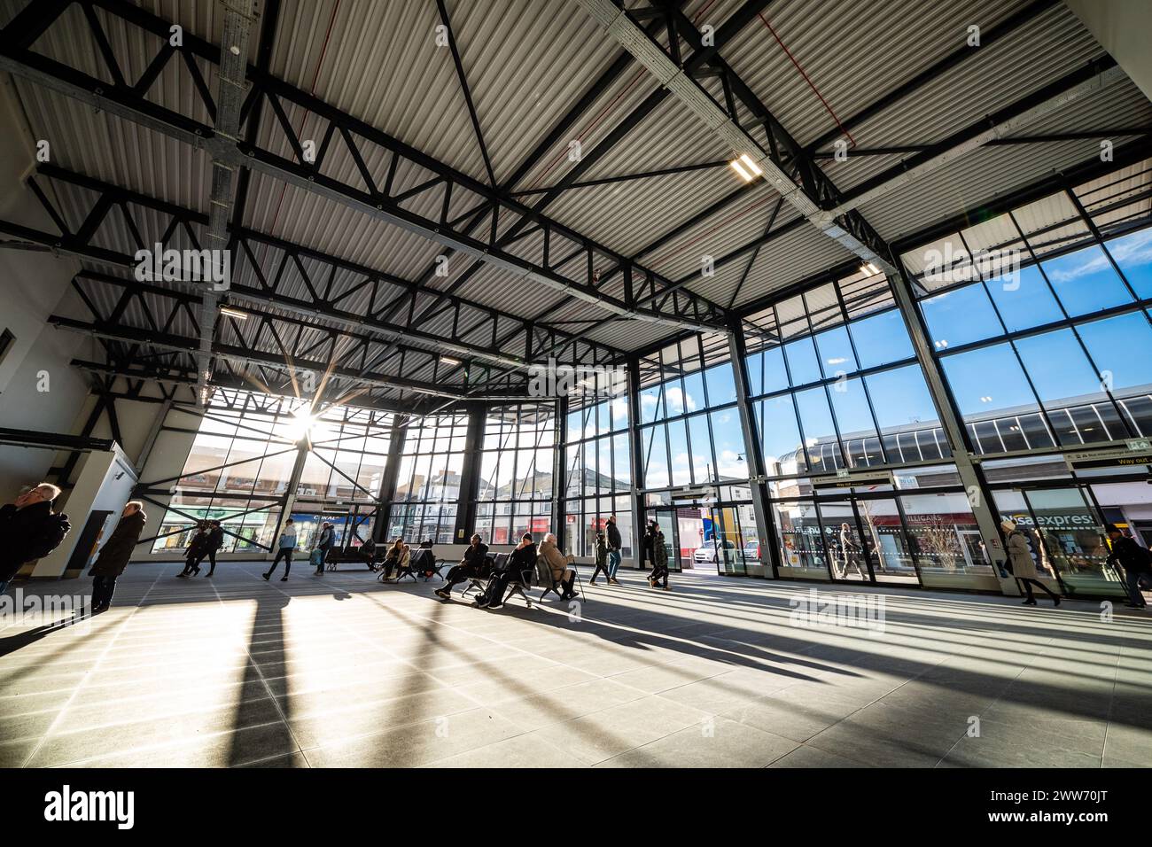 Sunderland railway station entrance interior in the sunshine Stock ...