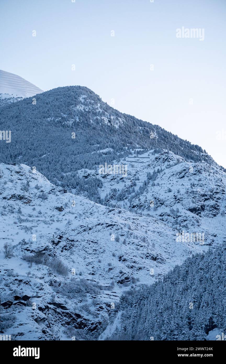 Andorra snowfall hi-res stock photography and images - Alamy