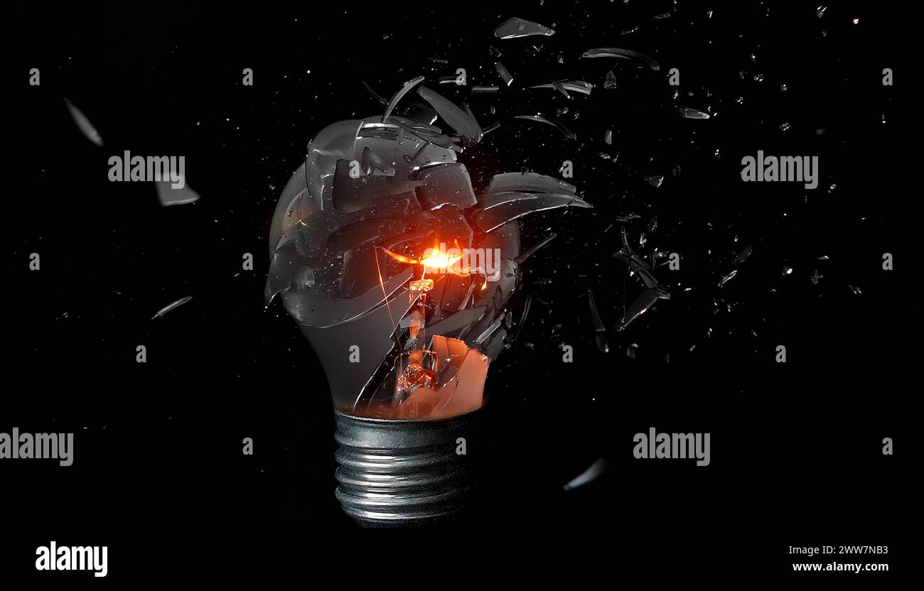 Lit splint hi-res stock photography and images - Alamy