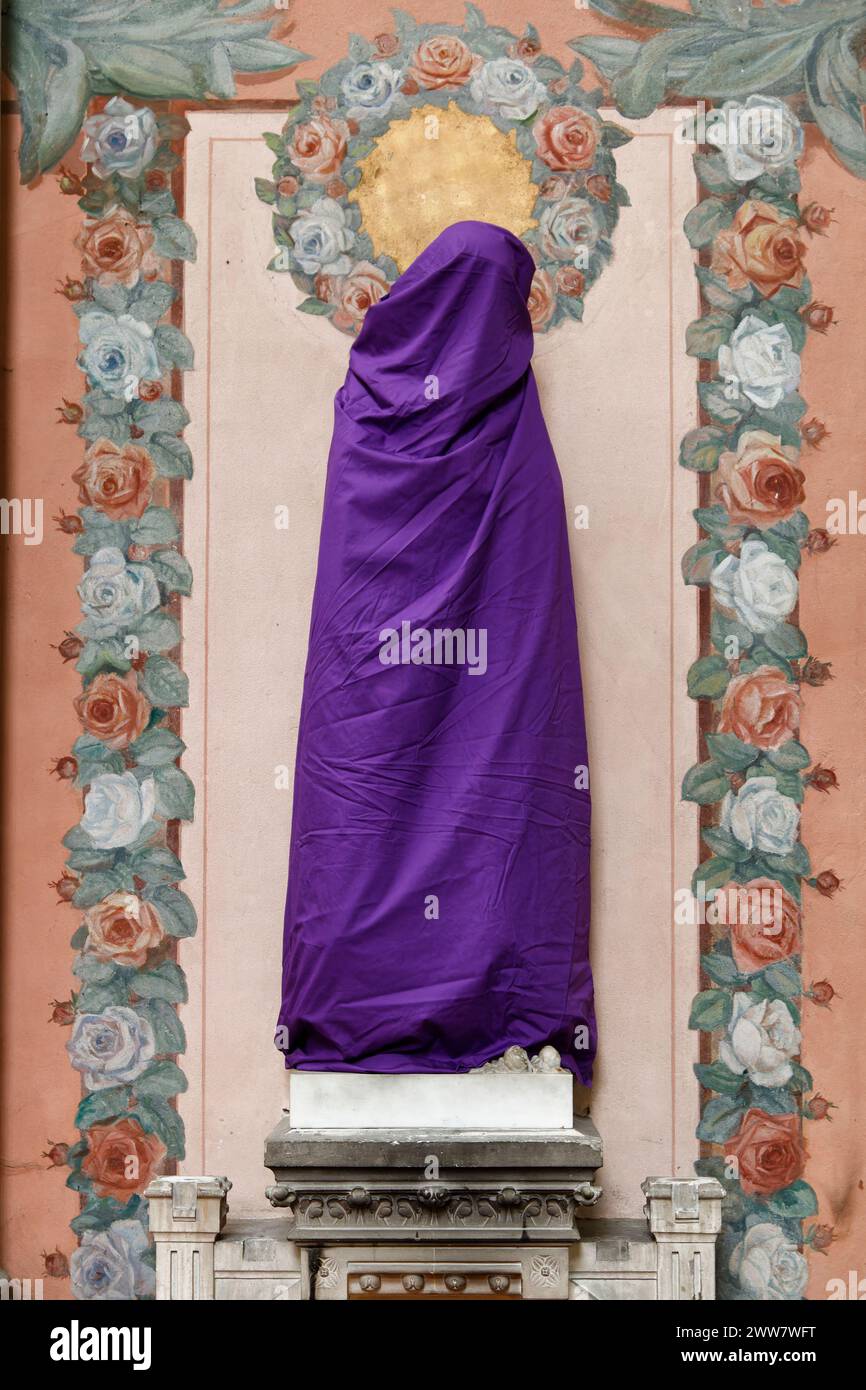 Statue veiled with shrouds during the final weeks of Lent Saint Nicolas Basilica Nantes