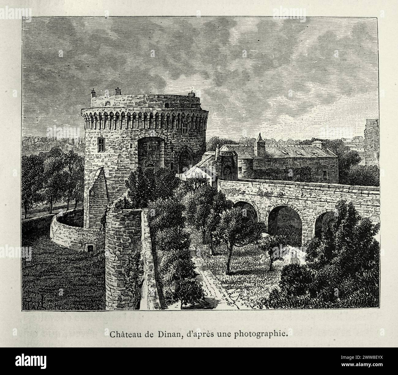 Vintage illustration Medieval castle architecture, Château de Dinan ...