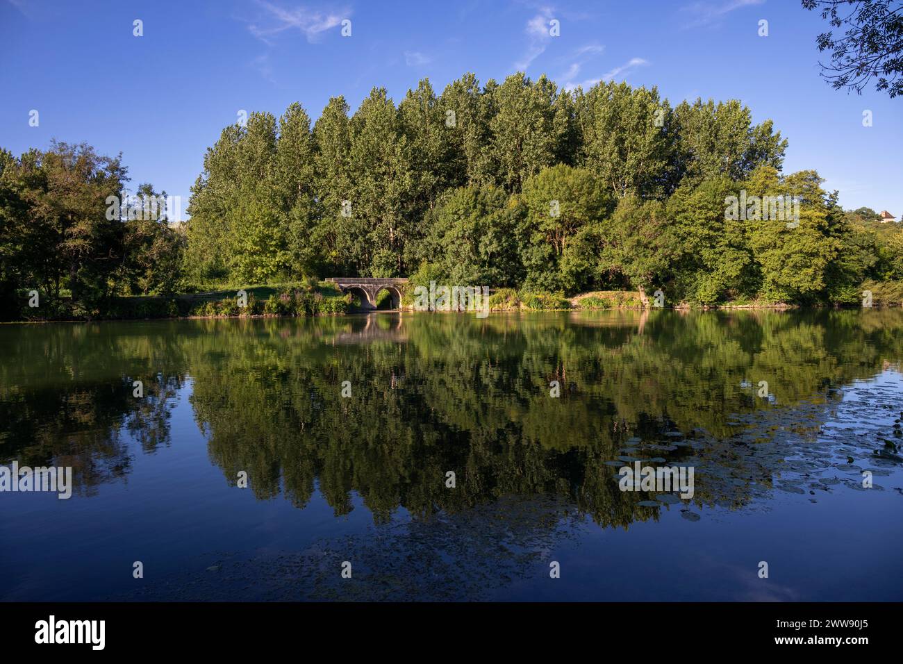 Chateau de saint brice hires stock photography and images Alamy