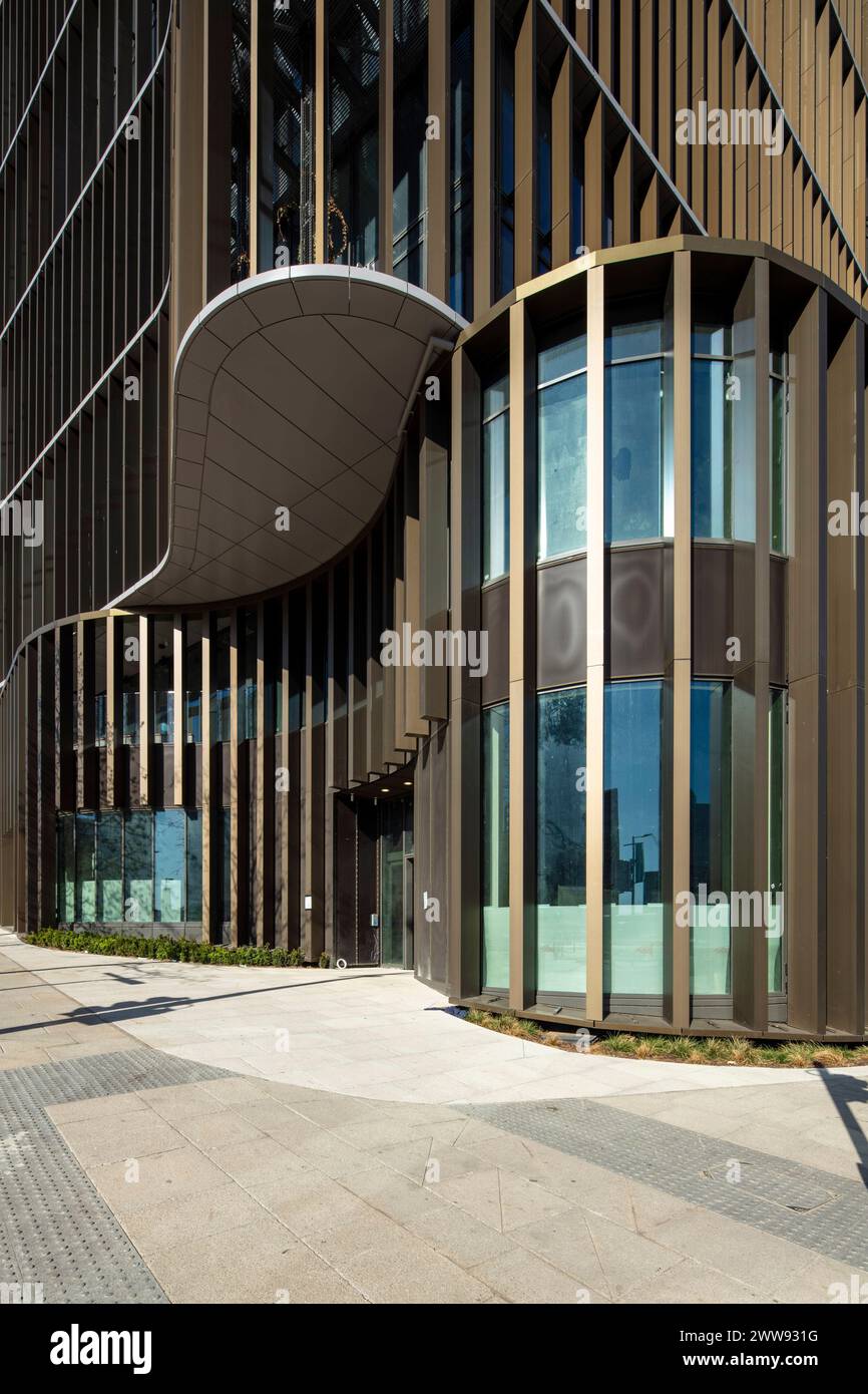Curved form of the entrance to the hotel. The Gantry, London, United Kingdom. Architect: ICA Studio, 2024. Stock Photo