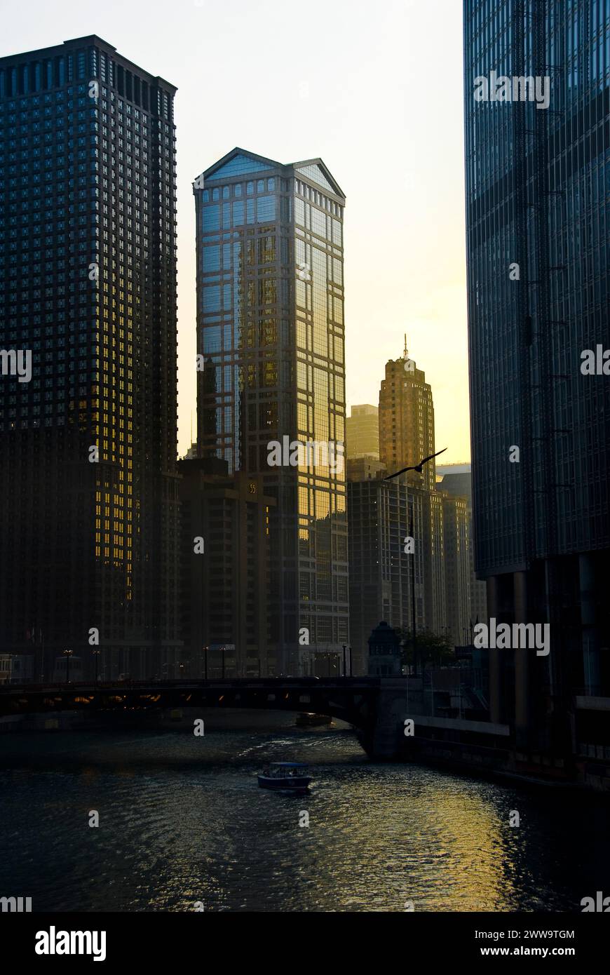 Chicago landmarks hi-res stock photography and images - Alamy
