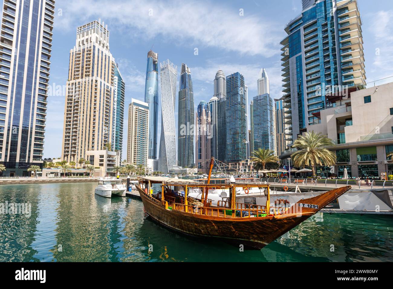 Dubai Marina skyline cityscape with skyscraper buildings at water ...