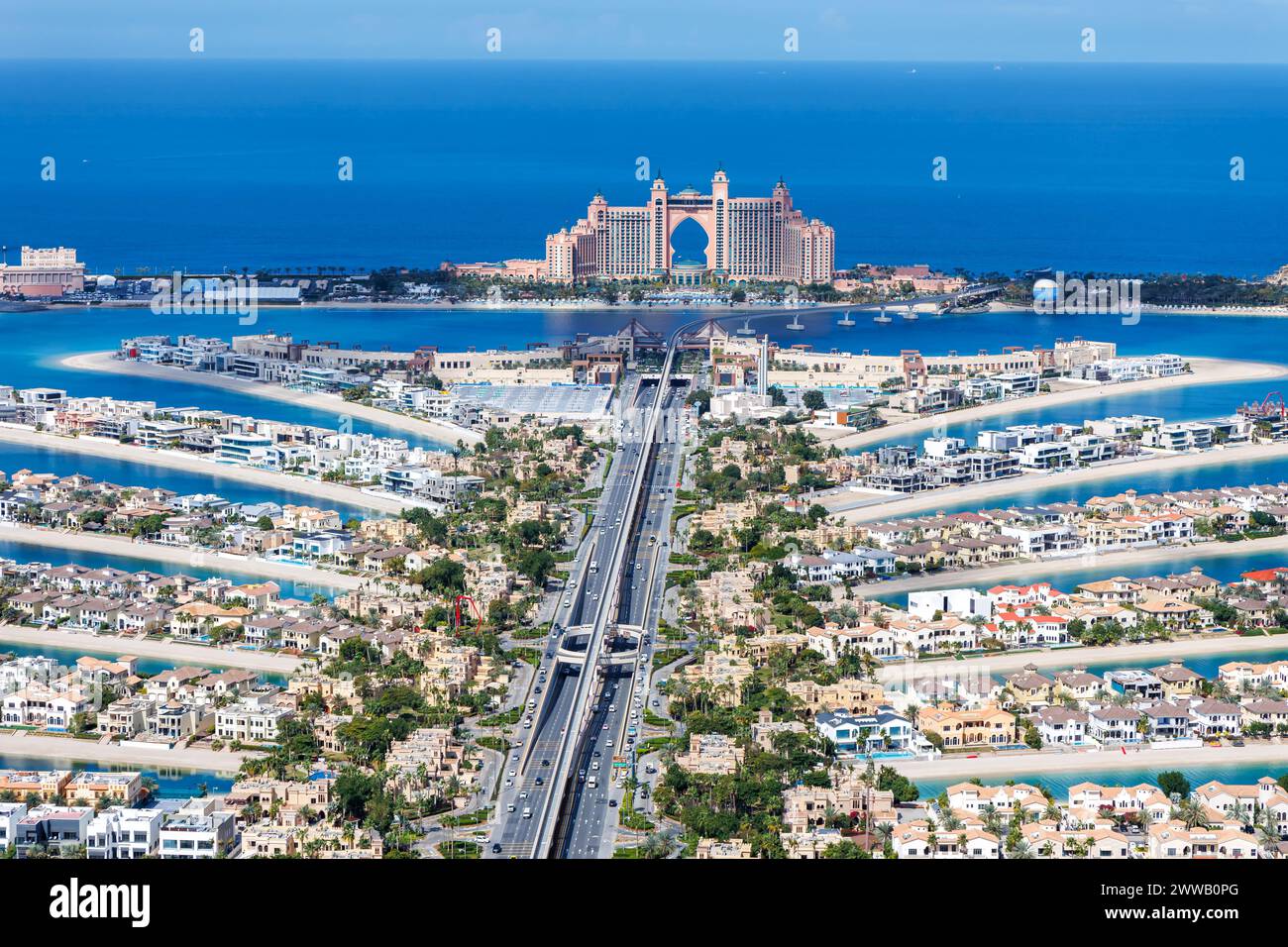 Dubai The Palm Jumeirah with Atlantis Hotel artificial island from above luxury Stock Photo