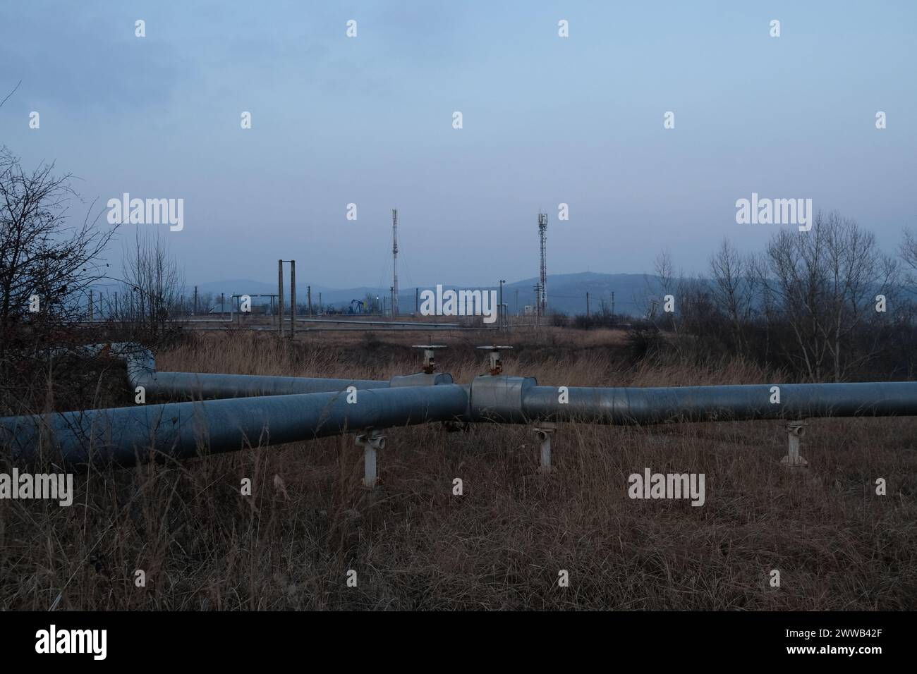 Moreni oil well in Romania Stock Photo - Alamy
