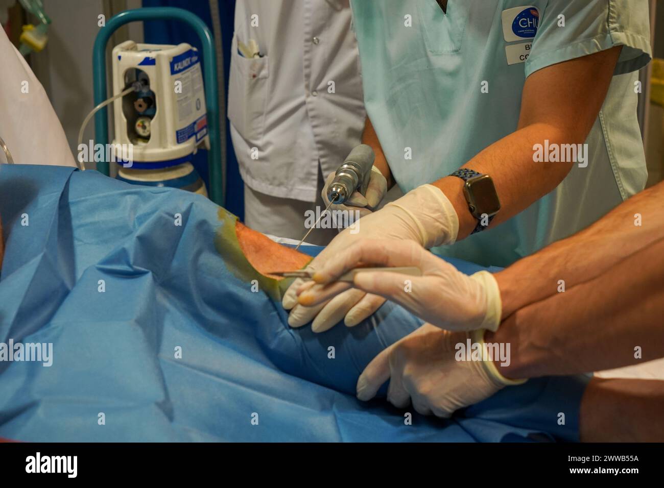 Patient in the shock ward in the intensive care unit of a university
