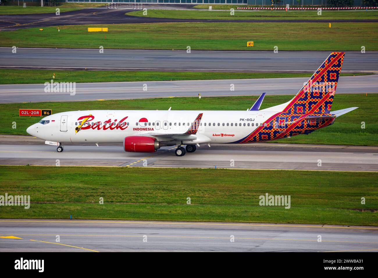 Changi, Singapore - February 3, 2023: Batik Air Indonesia Boeing 737-800 airplane at Changi Airport (SIN) in Singapore. Stock Photo