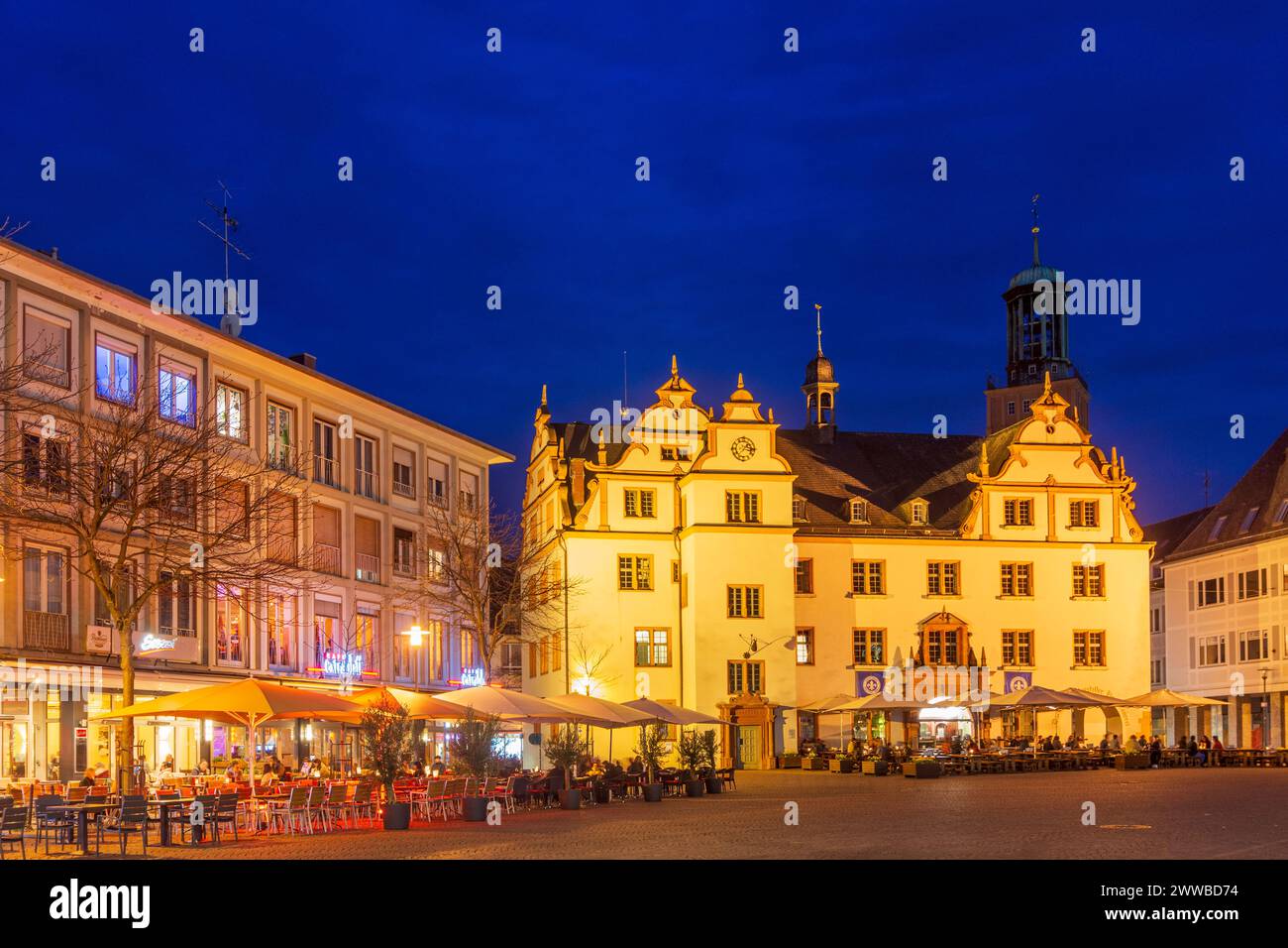 Darmstadt: square Marktplatz, Old Town Hall, restaurant in Bergstraße, Hessen, Hesse, Germany Stock Photo