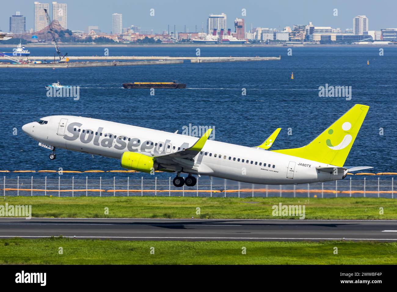 航空機・ヘリコプター Solaseed Air B737-800 Nassy Jet FlapDown