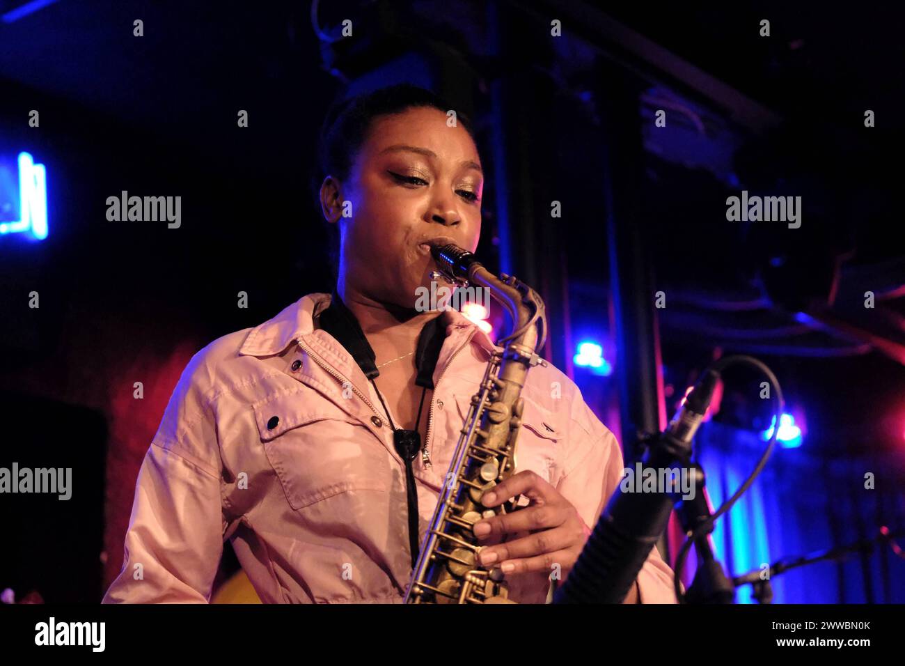 15.03.2024 xkhx Kassel, Theaterstübchen Konzert Camilla George ...