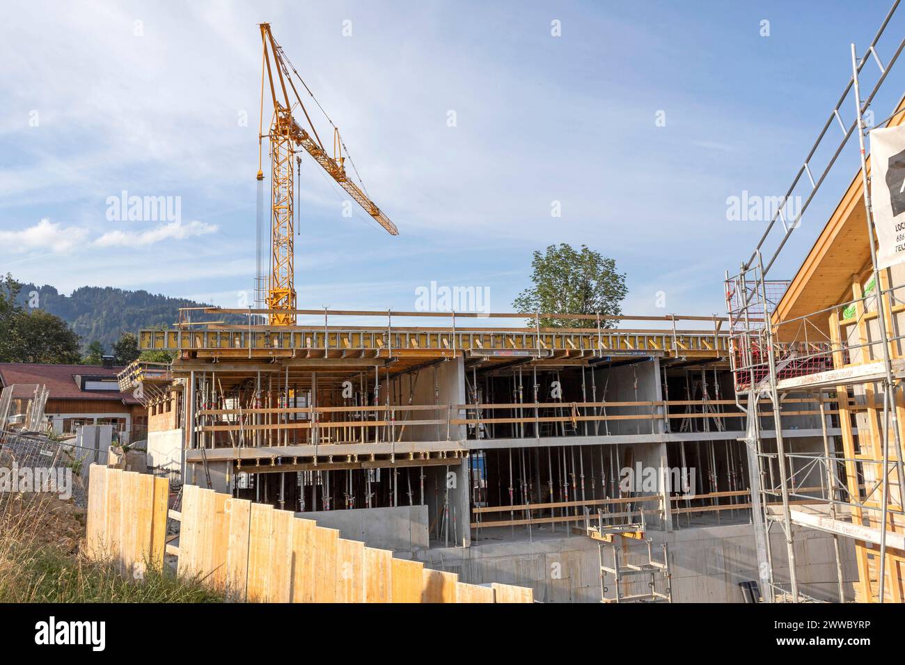 housing-construction-site-stock-photo-alamy