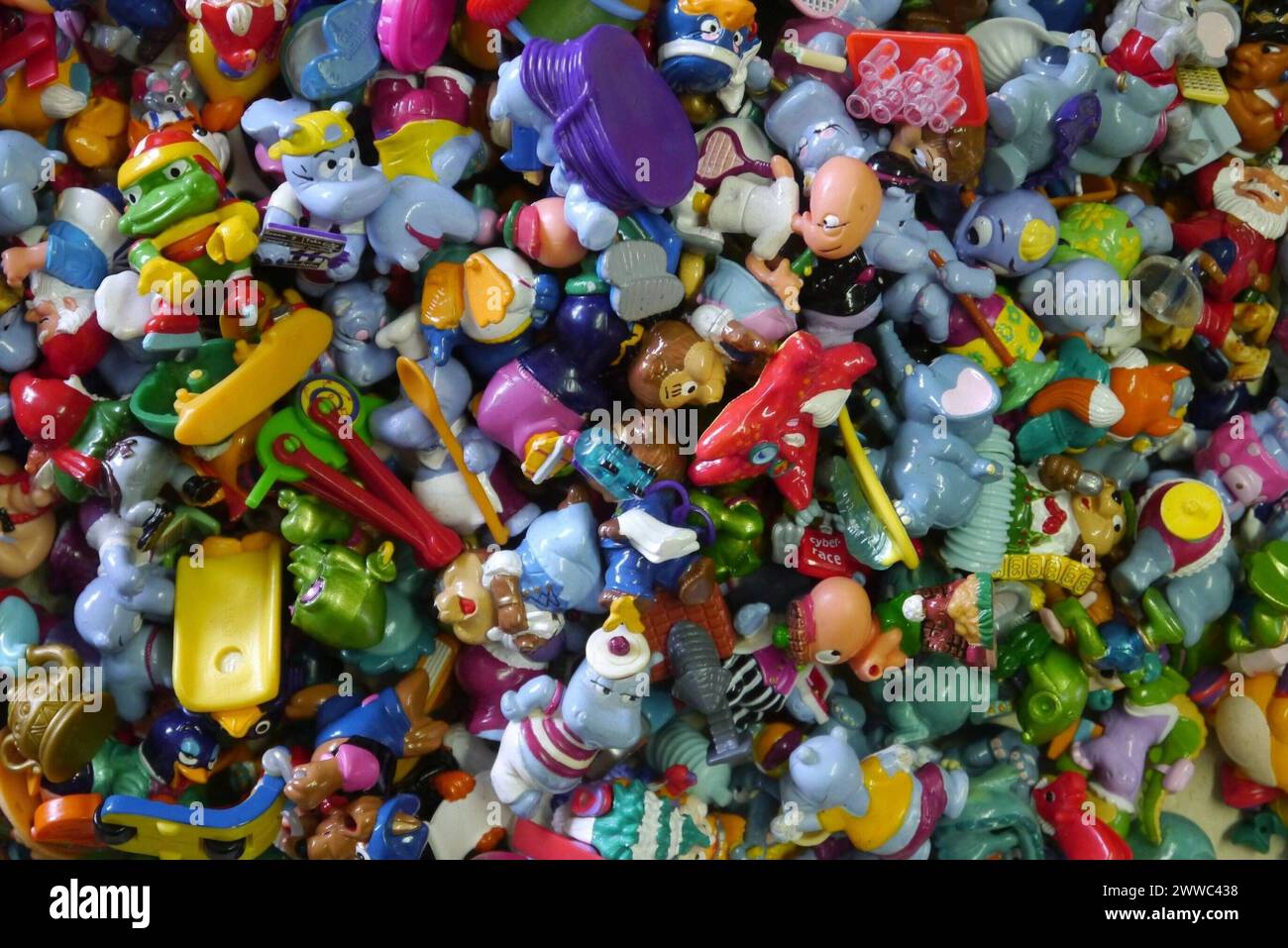 Kinder egg surprise toys shop