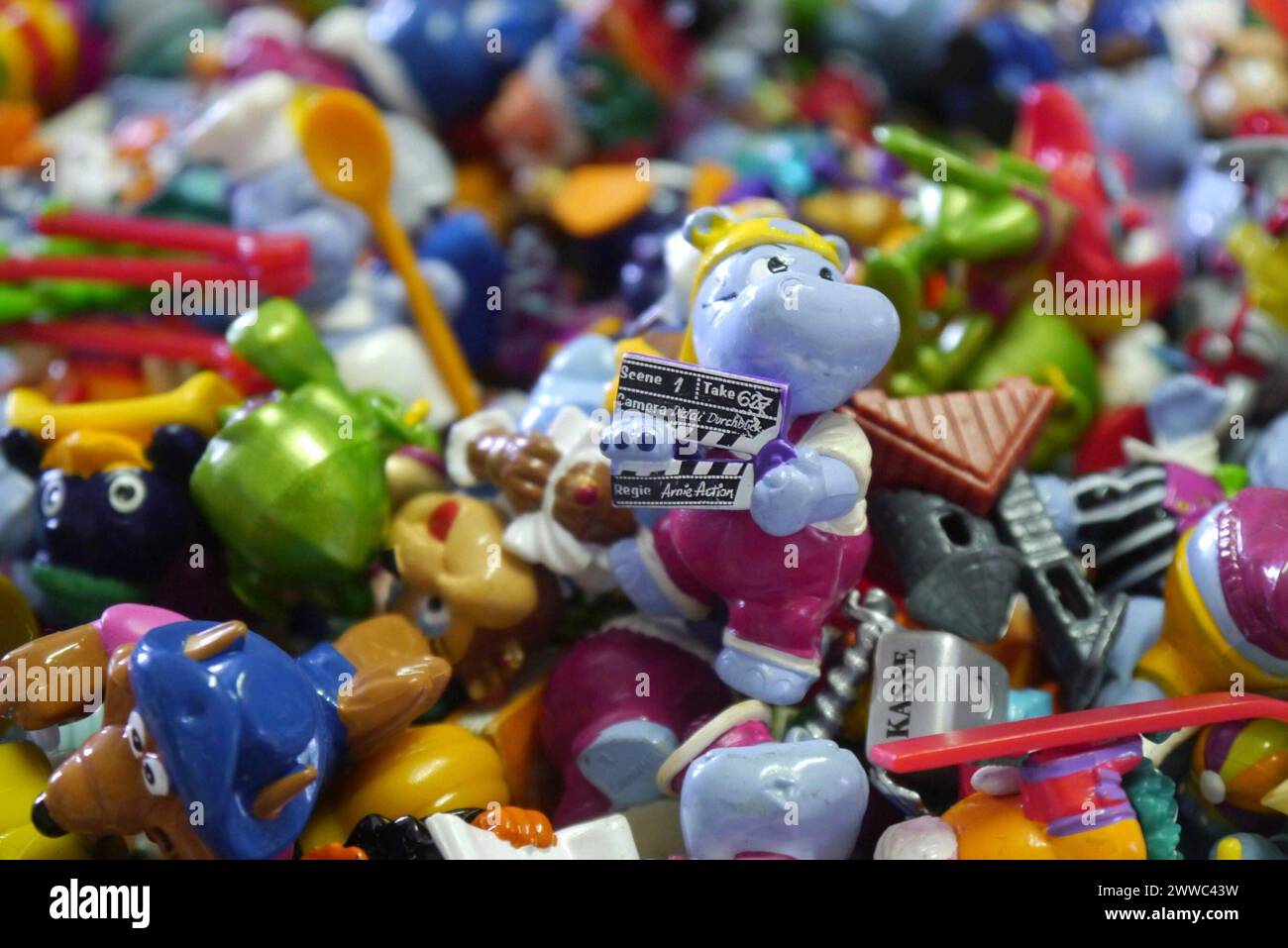 Kinder egg toys hi res stock photography and images Alamy