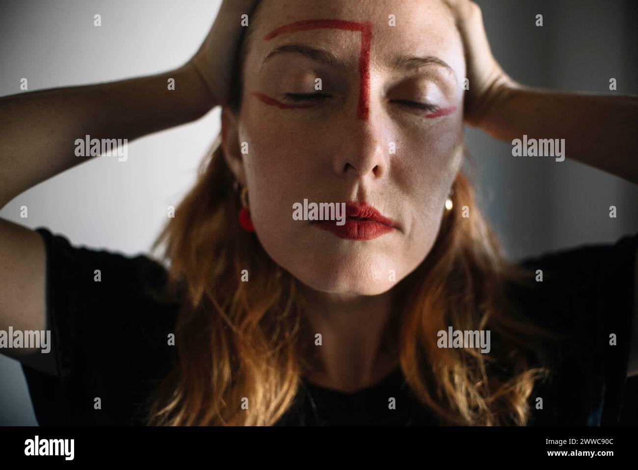 Distressed woman head in hands hi-res stock photography and images - Alamy