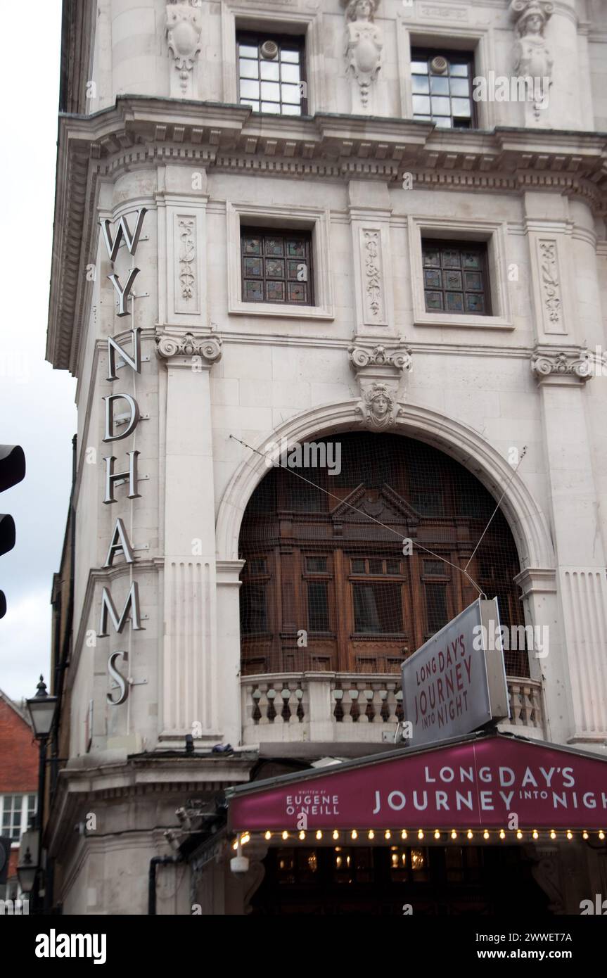 wyndhams-theatre-charing-cross-road-london-s-west-end-london-uk