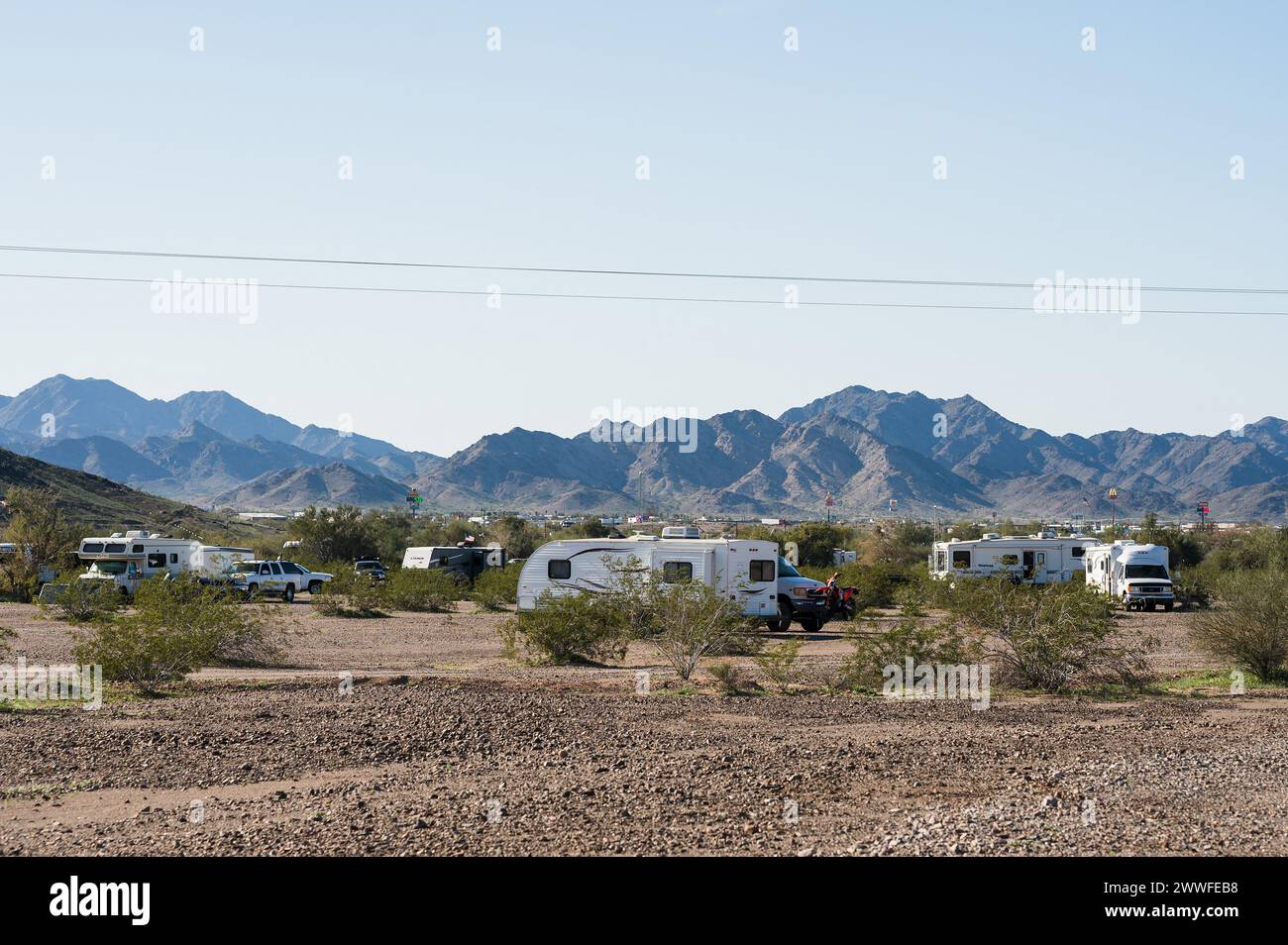 Motorhomes And Campers Parked At The La Posa North Bureau Of Land ...