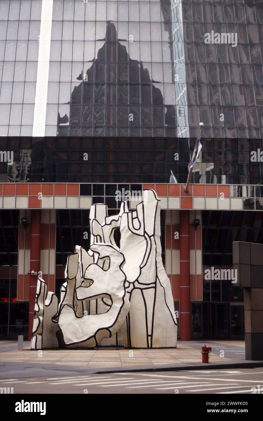Chicago, Illinois.  Monument with Standing Beast, by Jean Dubuffet, in front of the James R. Thompson Center. Stock Photo