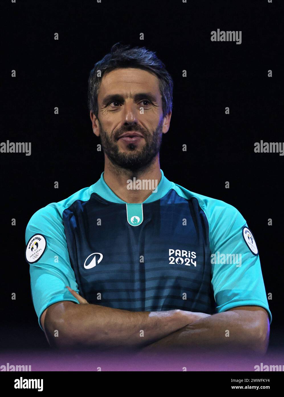 Paris la defense arena hires stock photography and images Alamy