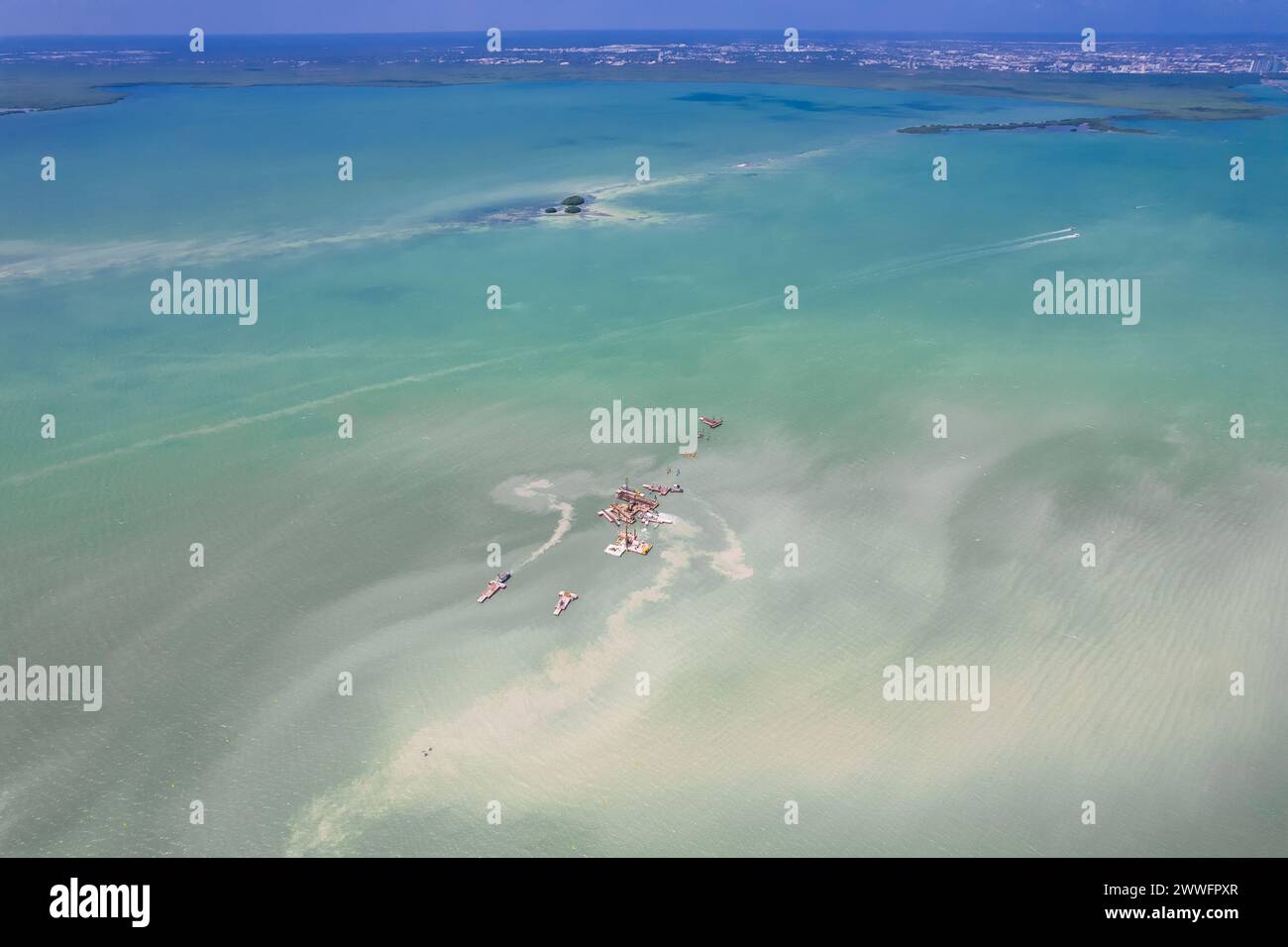 Aerial drone tourism paradise lagoon hi-res stock photography and ...