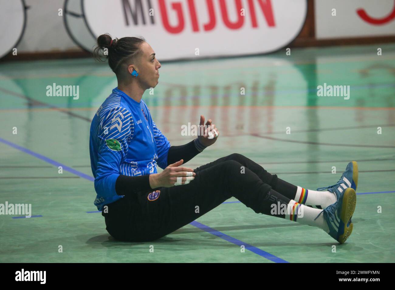 Gijón, Spain. 23rd Mar, 2024. The goalkeeper of Motive.co Gijón Balonmano La Calzada, Raquel Álvarez (1) regrets a chance during the 22nd Matchday of the Liga Guerreras Iberdrola 2023-24 between Motive.co Gijón Balonmano La Causeway and the KH-7 BM. Granollers, on March 23, 2024, at the La Arena Pavilion, in Gijón, Spain. (Photo by Alberto Brevers/Pacific Press) Credit: Pacific Press Media Production Corp./Alamy Live News Stock Photo