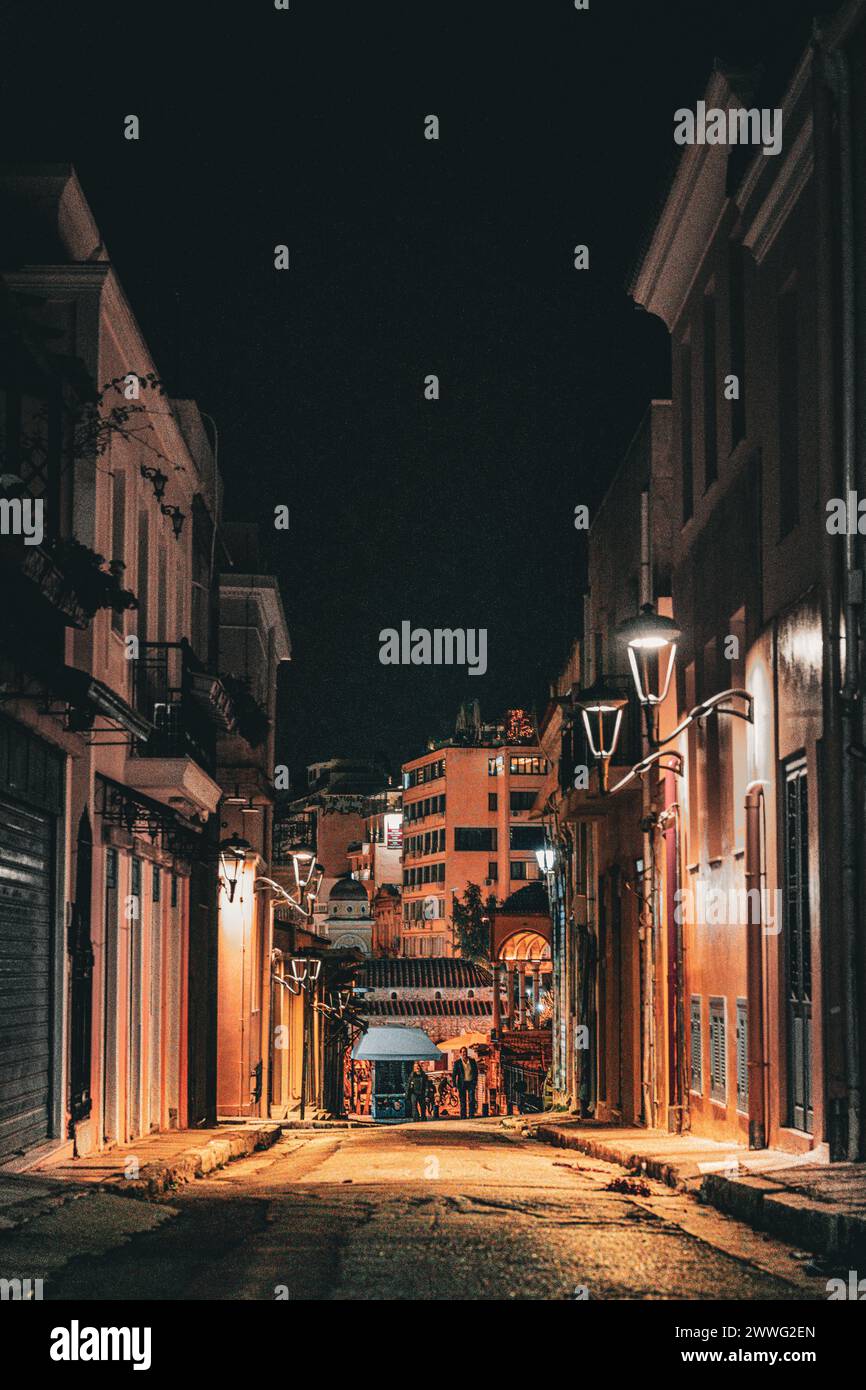 Quiet urban alley illuminated hi-res stock photography and images - Alamy