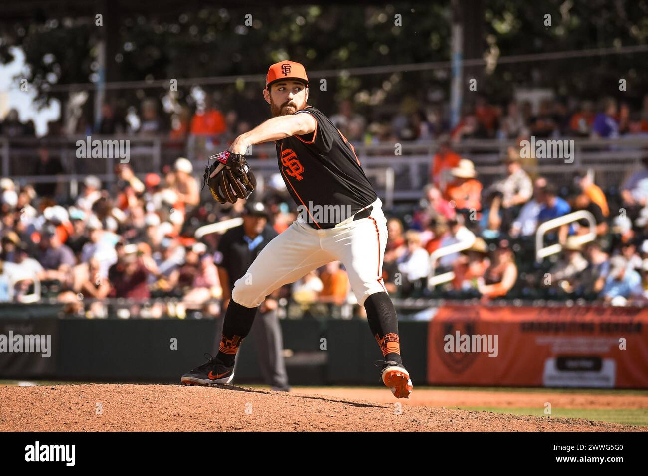San Francisco Giants relief pitcher Ryan Walker (74) throws against the