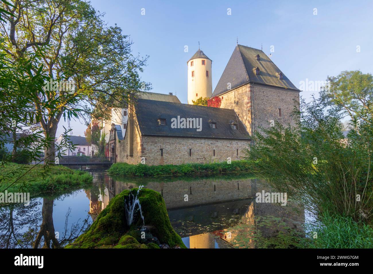 Rittersdorf: Rittersdorf Castle, river Nims in Eiffel, Rheinland-Pfalz, Rhineland-Palatinate, Germany Stock Photo