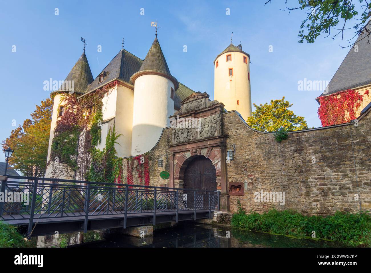 Rittersdorf: Rittersdorf Castle in Eiffel, Rheinland-Pfalz, Rhineland-Palatinate, Germany Stock Photo