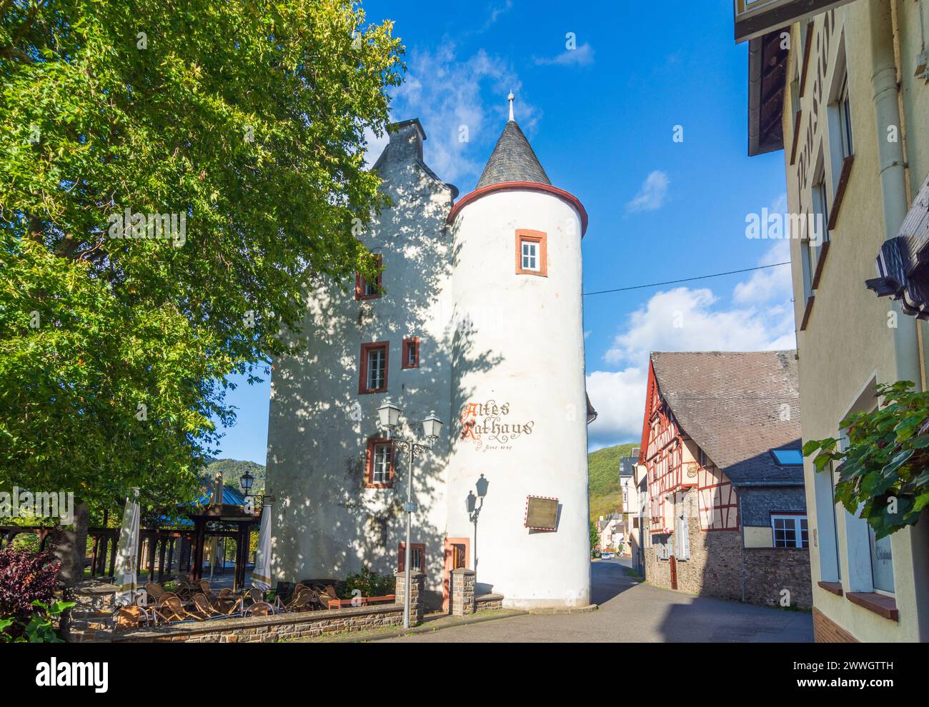 Bruttig-Fankel: Old Town Hall in Bruttig in Mosel, Rheinland-Pfalz, Rhineland-Palatinate, Germany Stock Photo
