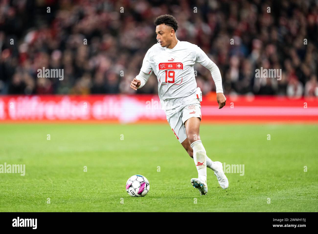 Dan ndoye hires stock photography and images Alamy