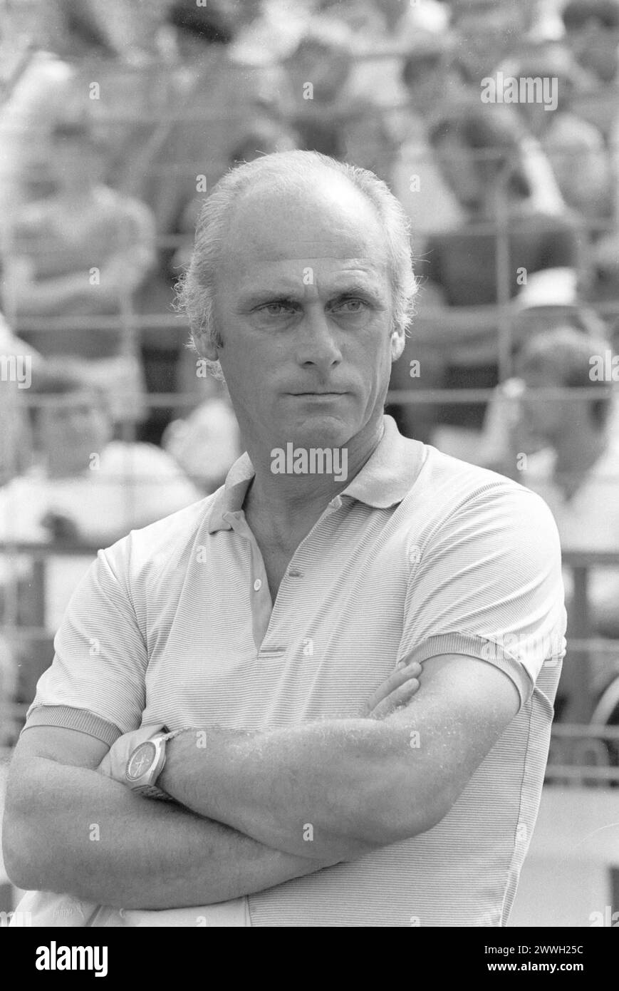 Ehemaliger spieler Black and White Stock Photos & Images Alamy