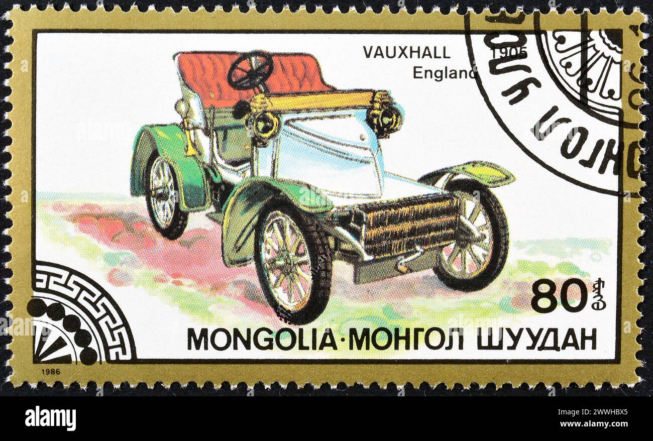 Cancelled postage stamp printed by Mongolia, that shows 1905 Vauxhall, England, Classic Automobiles, circa 1986. Stock Photo