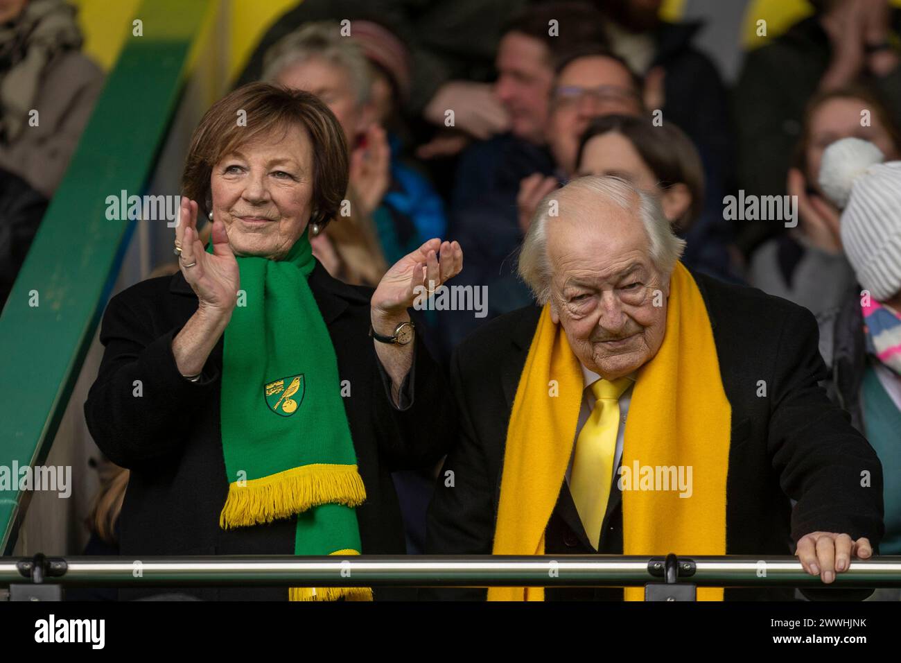 Norwich on Sunday 24th March 2024. Delia Smith and Michael Wynn-Jones, owners of Norwich City FC is seen in the stands during the FA Women's National League Division One match between Norwich City Women and Queens Park Rangers at Carrow Road, Norwich on Sunday 24th March 2024. (Photo: David Watts | MI News) Credit: MI News & Sport /Alamy Live News Stock Photo