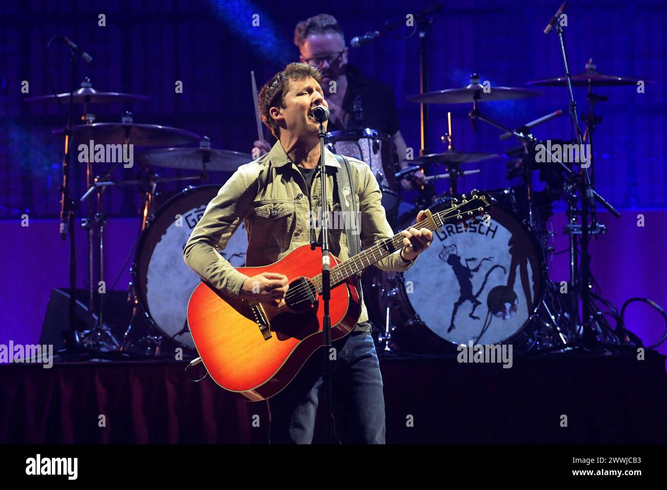 James Blunt live bei einem Konzert seiner Who We Used to Be -Tour in der ZAG Arena. 23.03.2024 *** James Blunt live at a concert of his Who We Used to Be Tour at the ZAG Arena 23 03 2024 Foto:xN.xHeuselx/xFuturexImagex blunt 4395 Stock Photo