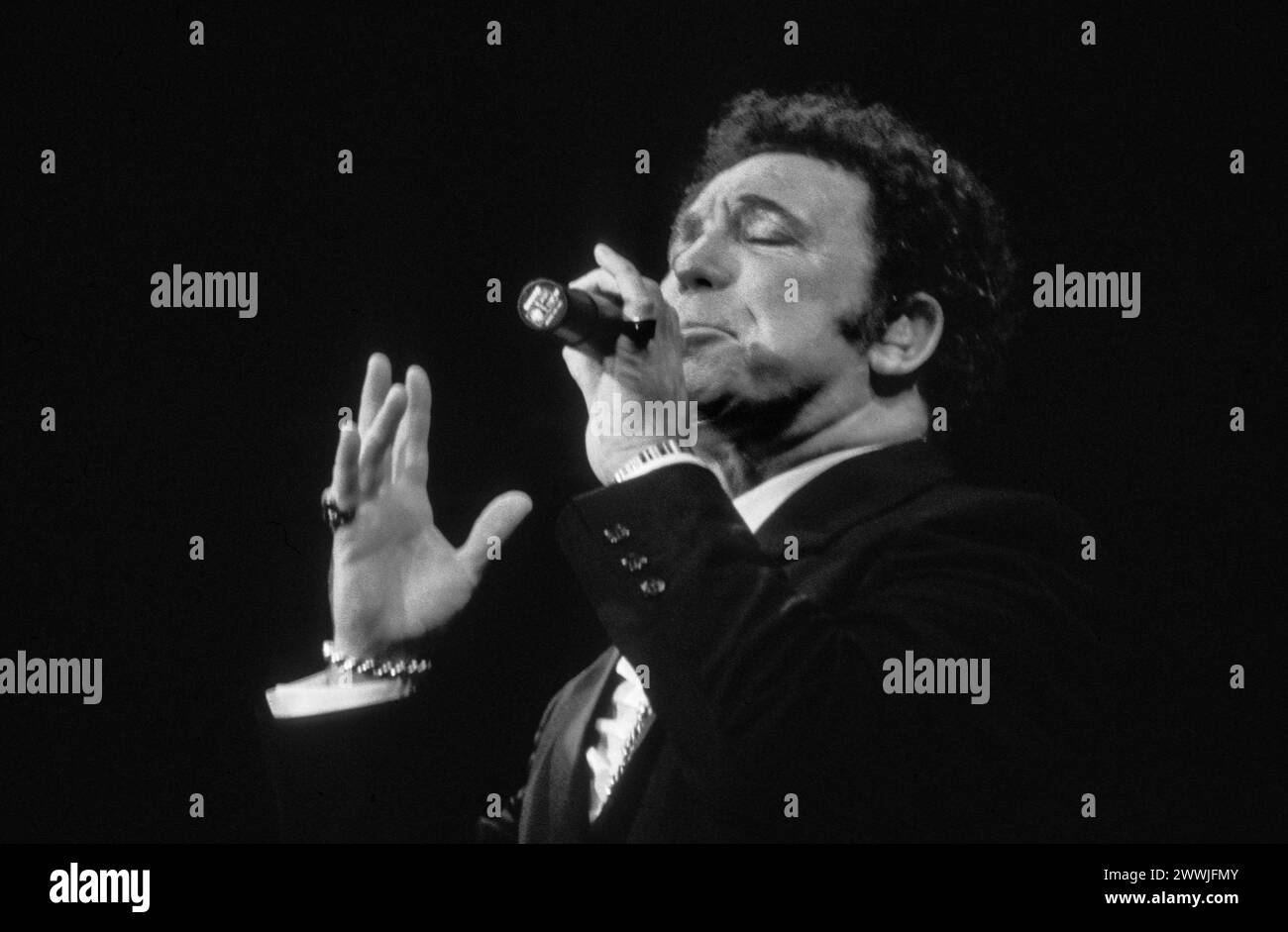 TOM JONES, HOME CONCERT, 1996: 56-year-old Welsh singing legend TOM ...