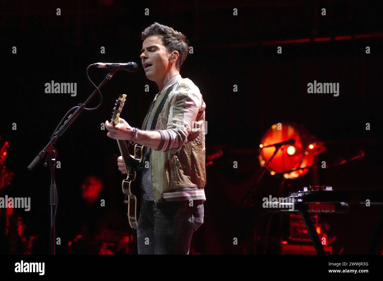 Kelly Jones, on stage during 'Ovation' a celebration of 24 Years of gigs for the Teenage Cancer Trust, at the Royal Albert Hall, London. Picture date: Sunday March 24, 2024. Stock Photo