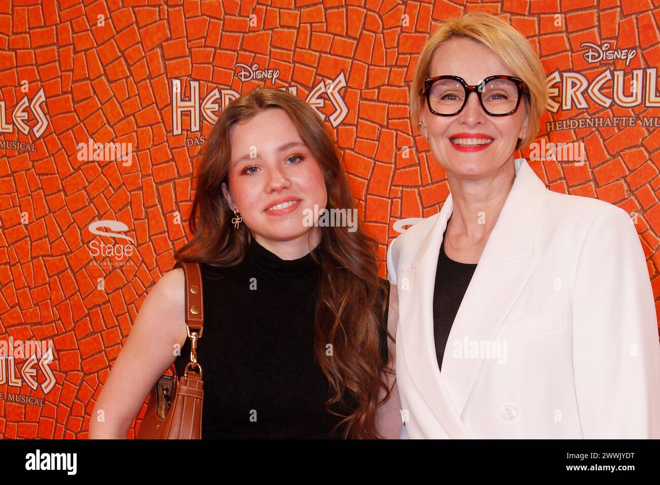 Susann Atwell und ihre Tochter Ava Atwell bei der Premiere vom Musical „Hercules“ am 24.03.2024 in Hamburg Stock Photo