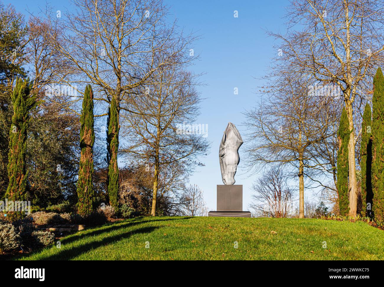 Large ‘Still Water’ metallic sculpture of a horse's head by Nic FiddianGreen at the top of