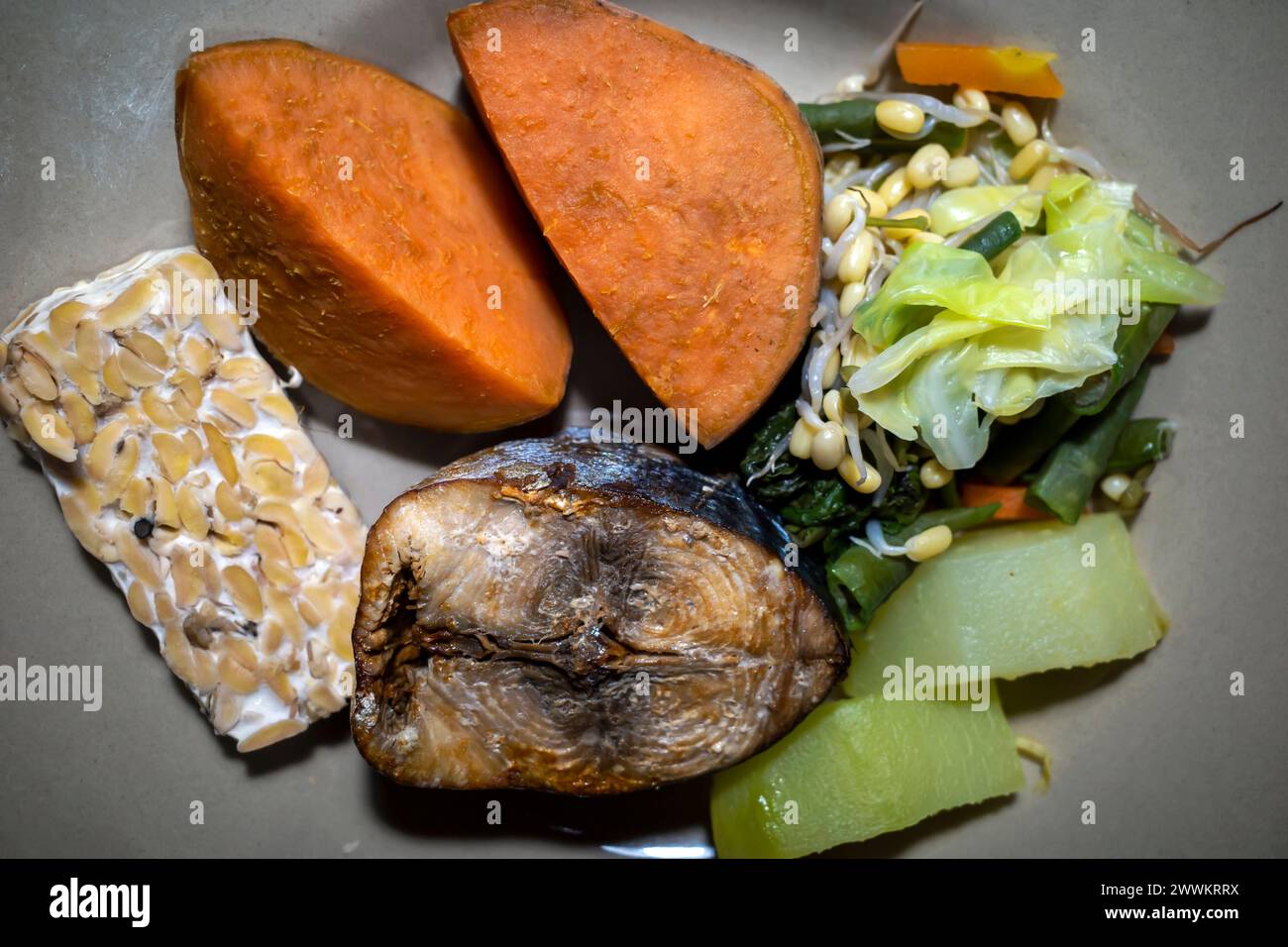Balanced diet food, healthy diabetic meal concept. Healthy lifestyle low calorie food and low carb diet. Stock Photo