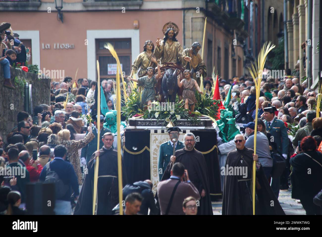 March 24, 2024, AviléS, Asturias, Spain: Aviles, Spain, March 24th, 2024: The image representing ''Jesus entering Jerusalem'' during the Borriquilla Procession, on March 24, 2024, in Aviles, Spain. (Credit Image: © Alberto Brevers/Pacific Press via ZUMA Press Wire) EDITORIAL USAGE ONLY! Not for Commercial USAGE! Stock Photo