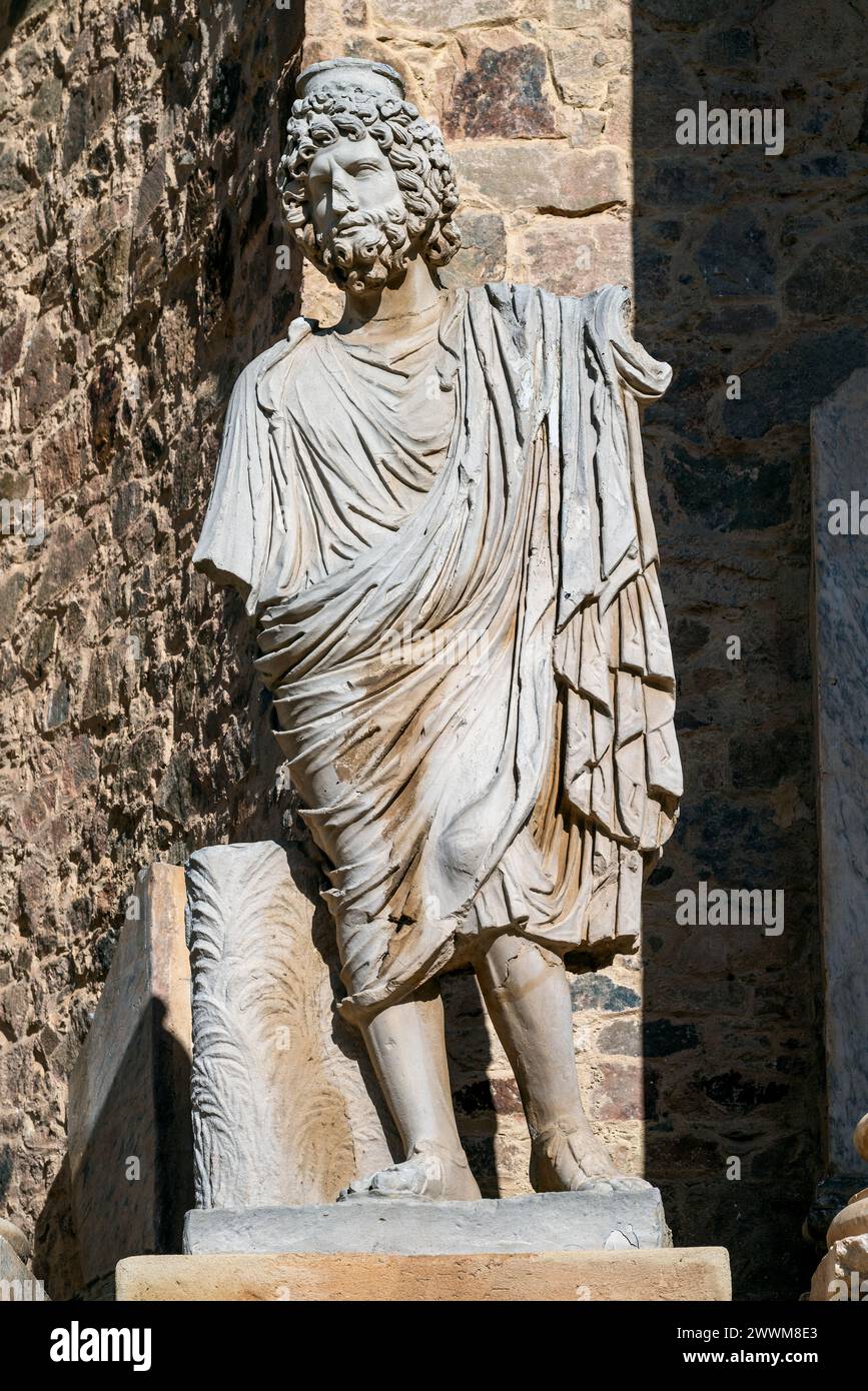 Statue on the stage, Roman Theatre, Merida, Extremadura, Spain Stock Photo