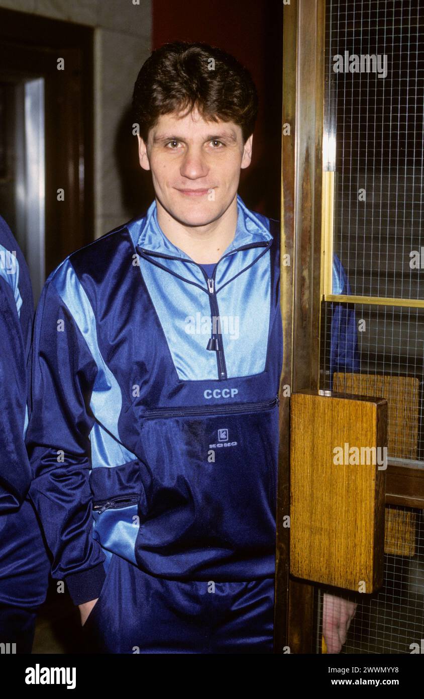 SERGEI MAKAROV Ice hockey player in Soviet National team to World Championship 1989 Stock Photo