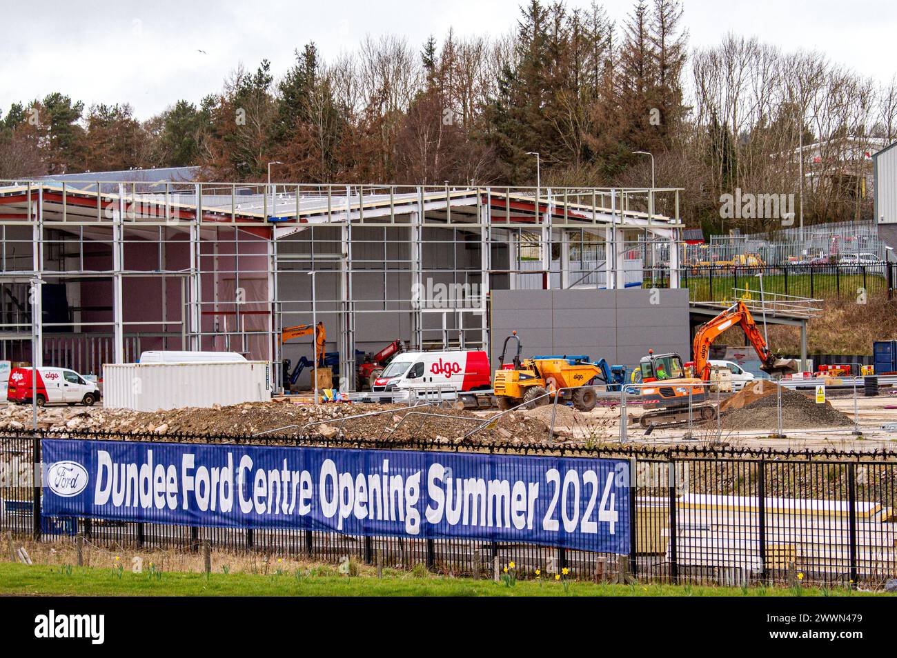 Ford car dealership dundee hires stock photography and images Alamy