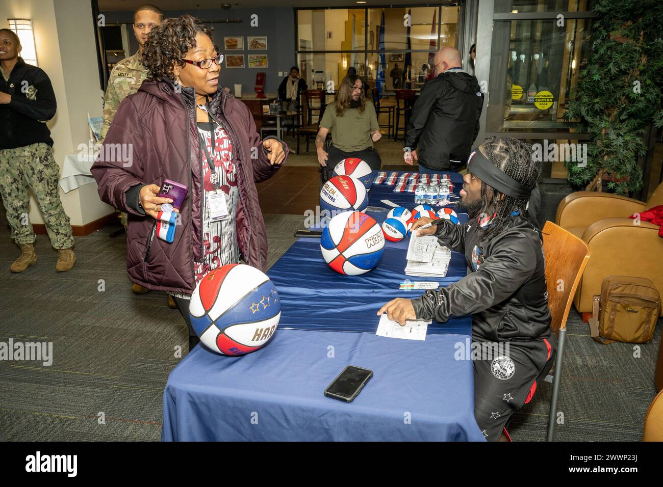 Wounded warrior cafe hires stock photography and images Alamy